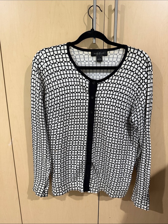august silk Tops - august silk Black & White Geometric Button-Up Top